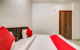 Oyo 71597 The Shivaay Residency